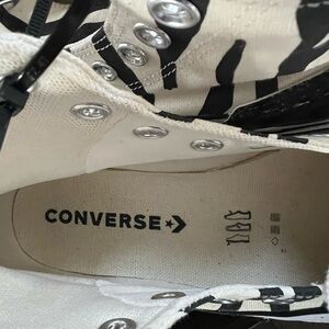 Converse Women's Sunblocked CPX70 Zebra lace up tennis shoes sku 567720C